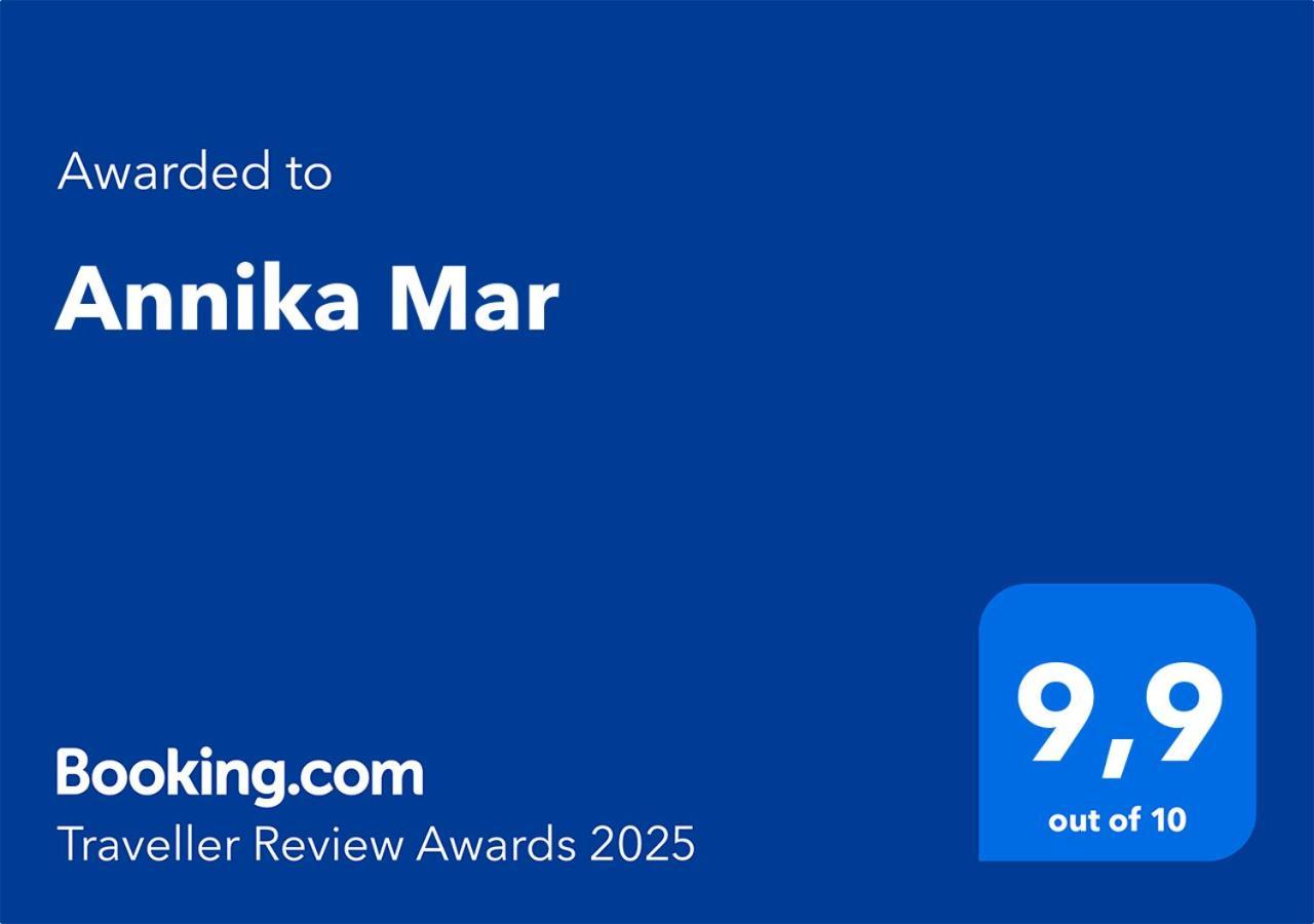 Annika Mar * Selce